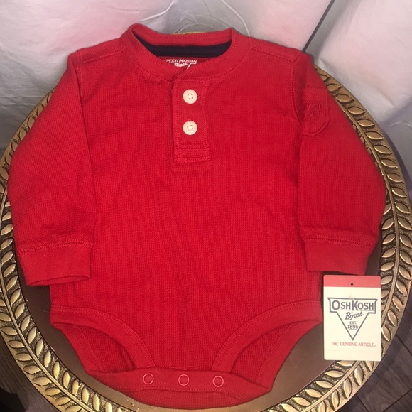 OshKosh B'gosh Other - 🌻 Osh Kosh B’gosh Henley Onesie Red NWT 6 months
